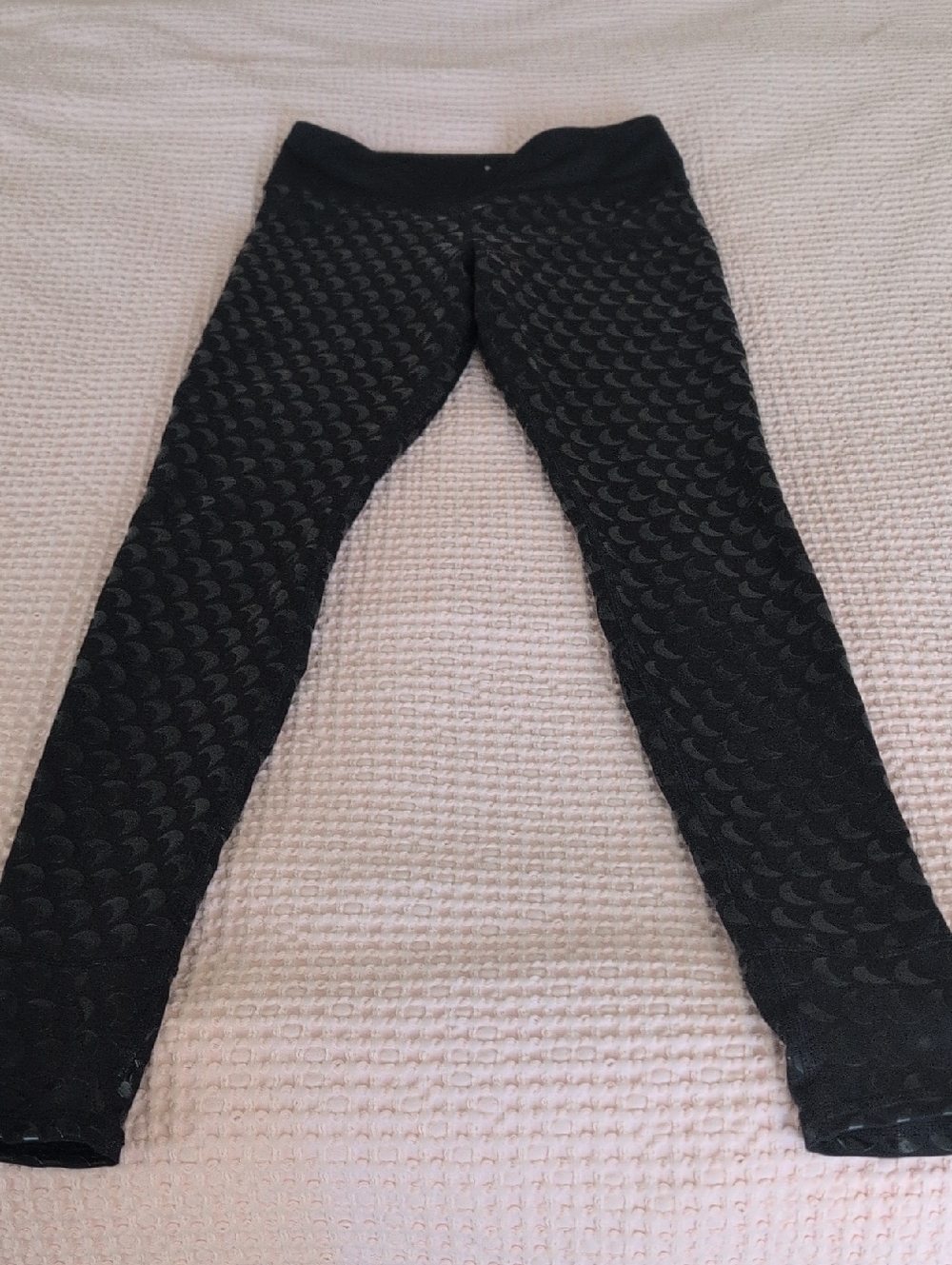 Sticky Moon leggings